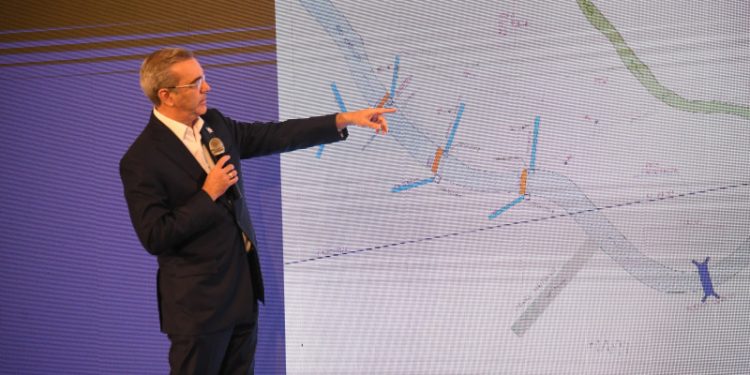 Abinader sugiere que las restricciones hacia Haití podrían volverse más flexibles en un plazo de «dos o tres semanas.