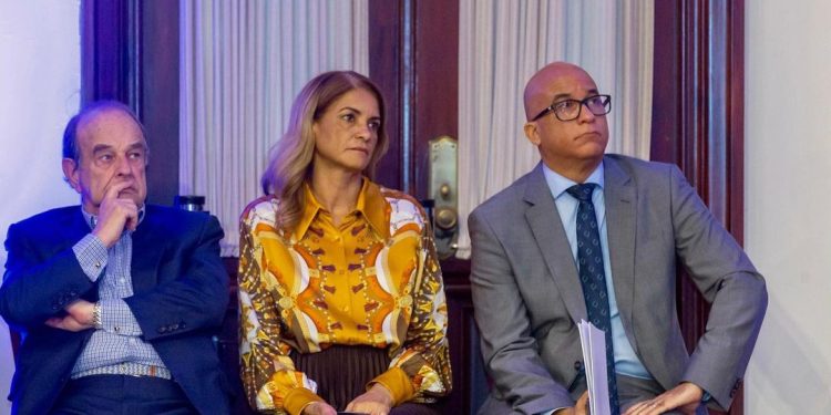 El presidente Abinader celebra la decisión del Consejo de Seguridad de la ONU de desplegar fuerza multinacional en Haiti.