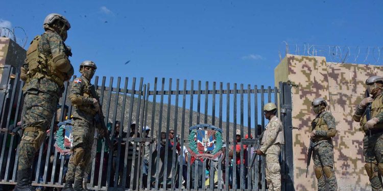 Abinader reafirma que la frontera permanecerá cerrada y que no se producirá ningún cambio en la política migratoria que implique flexibilización.