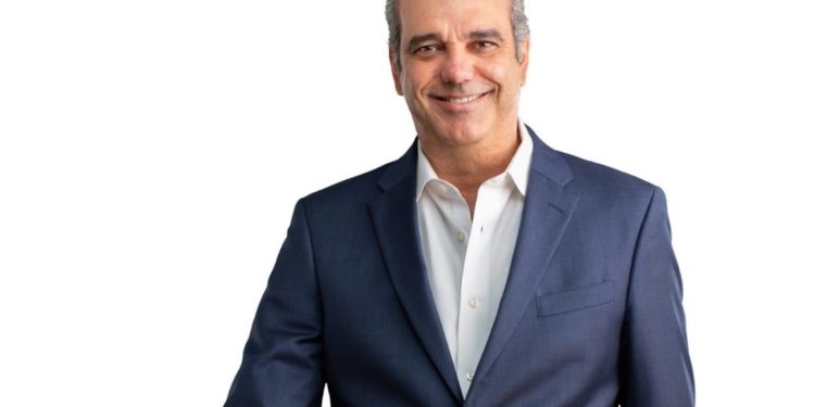 Luis Abinader Garantiza Pago de Prestaciones Laborales a Exempleados del Consejo Estatal del Azúcar